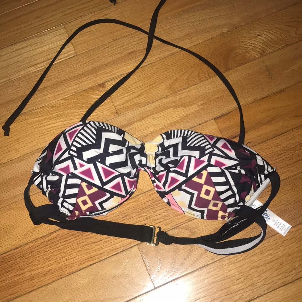 Bikini top